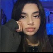 Profesora de inglés, nivel apto para estudiantes de primaria y secundaria.